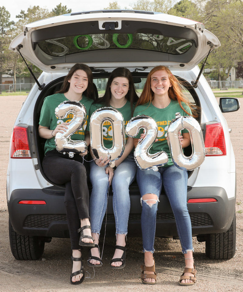 KCHS senior drive-thru